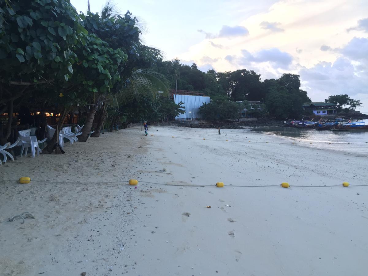 Chaokoh Phi Phi Hostel Bagian luar foto