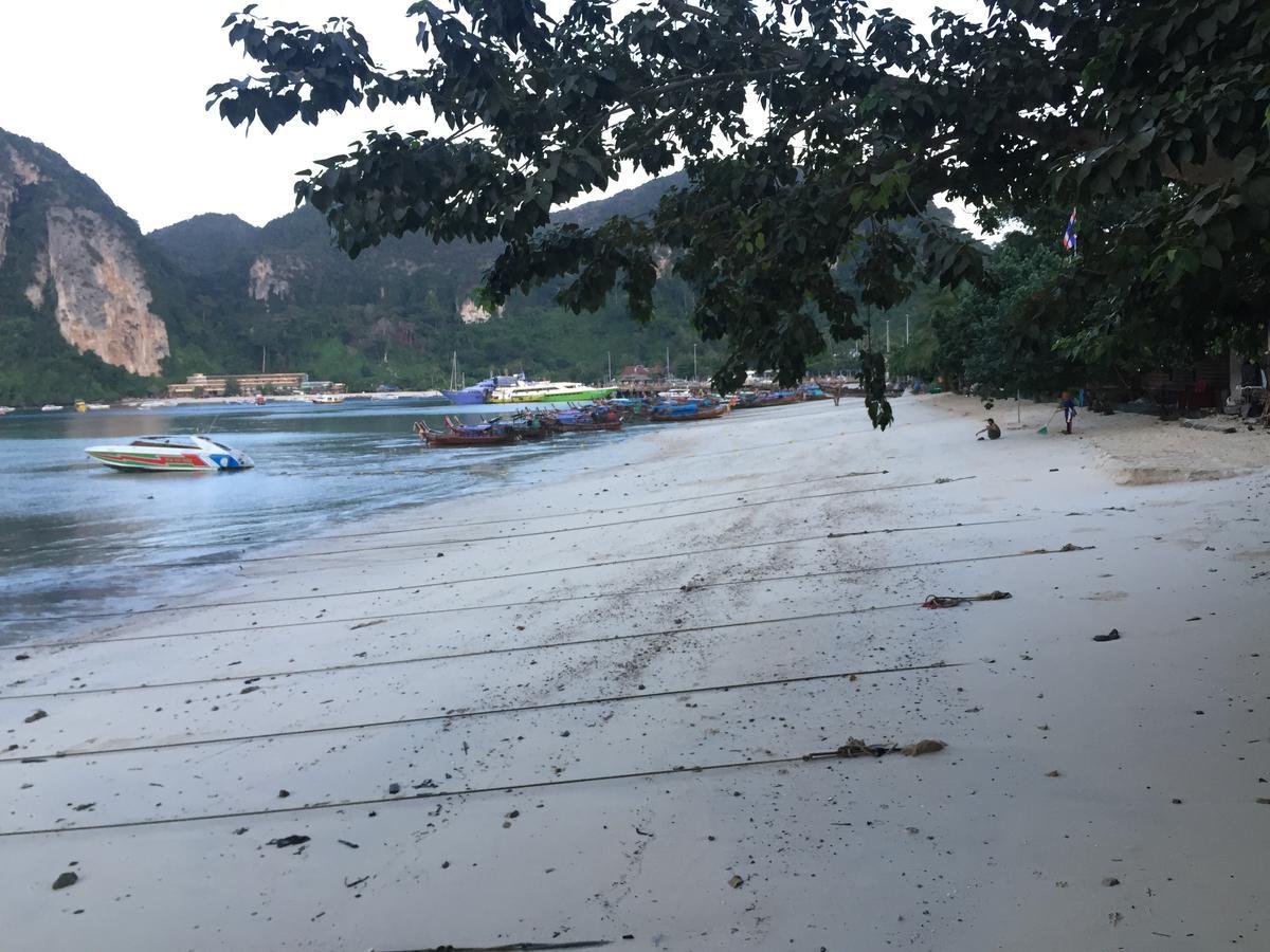 Chaokoh Phi Phi Hostel Bagian luar foto