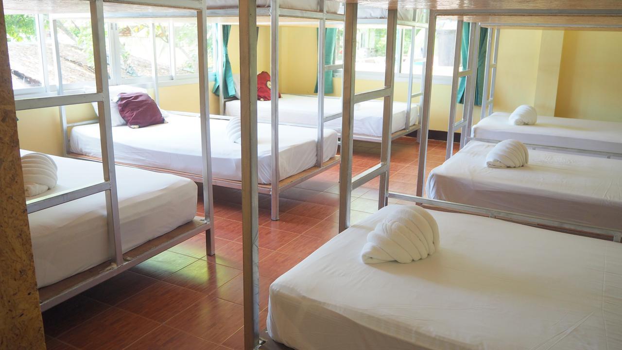 Chaokoh Phi Phi Hostel Bagian luar foto