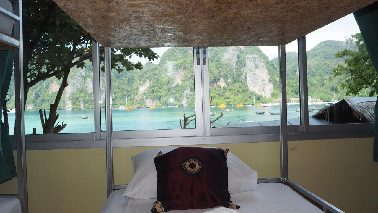 Chaokoh Phi Phi Hostel Bagian luar foto