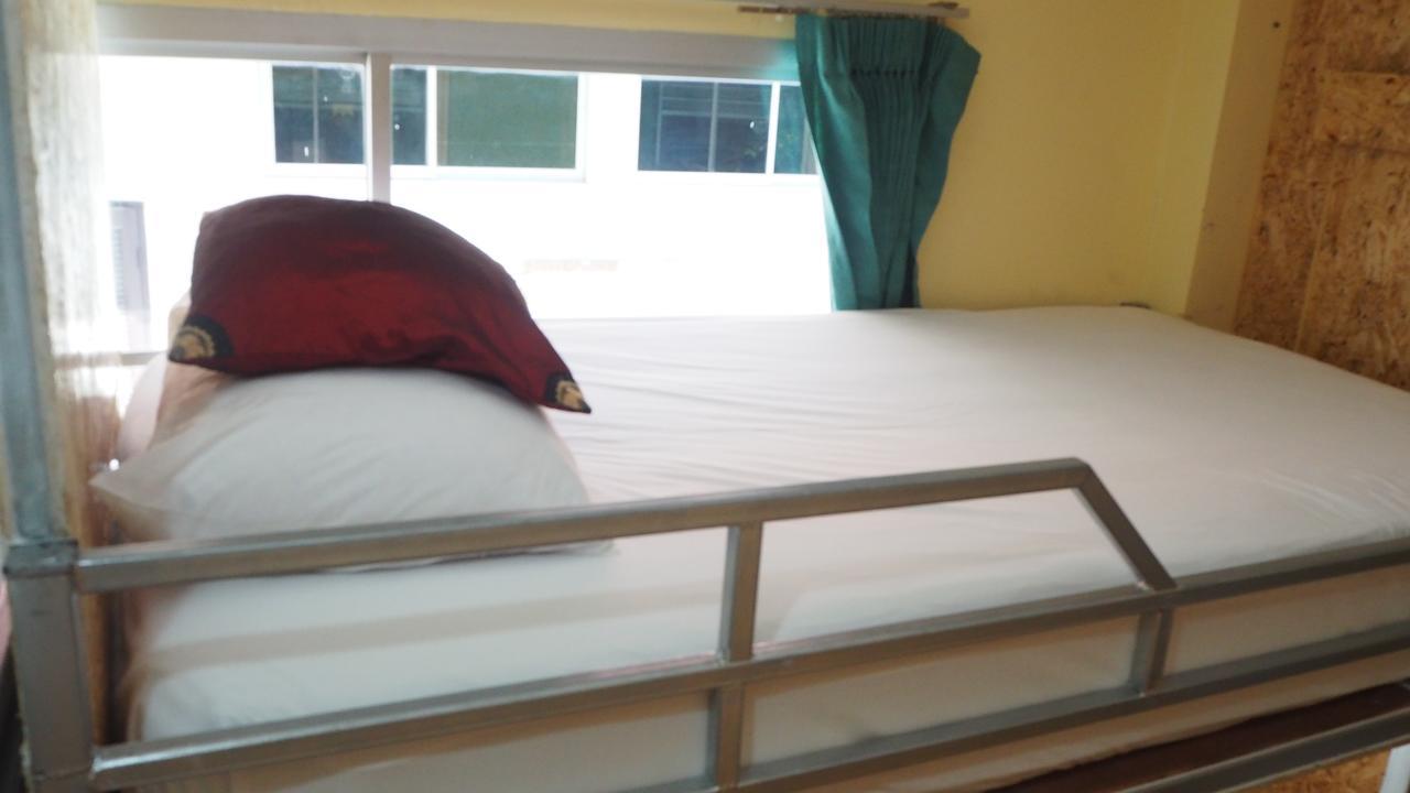 Chaokoh Phi Phi Hostel Bagian luar foto