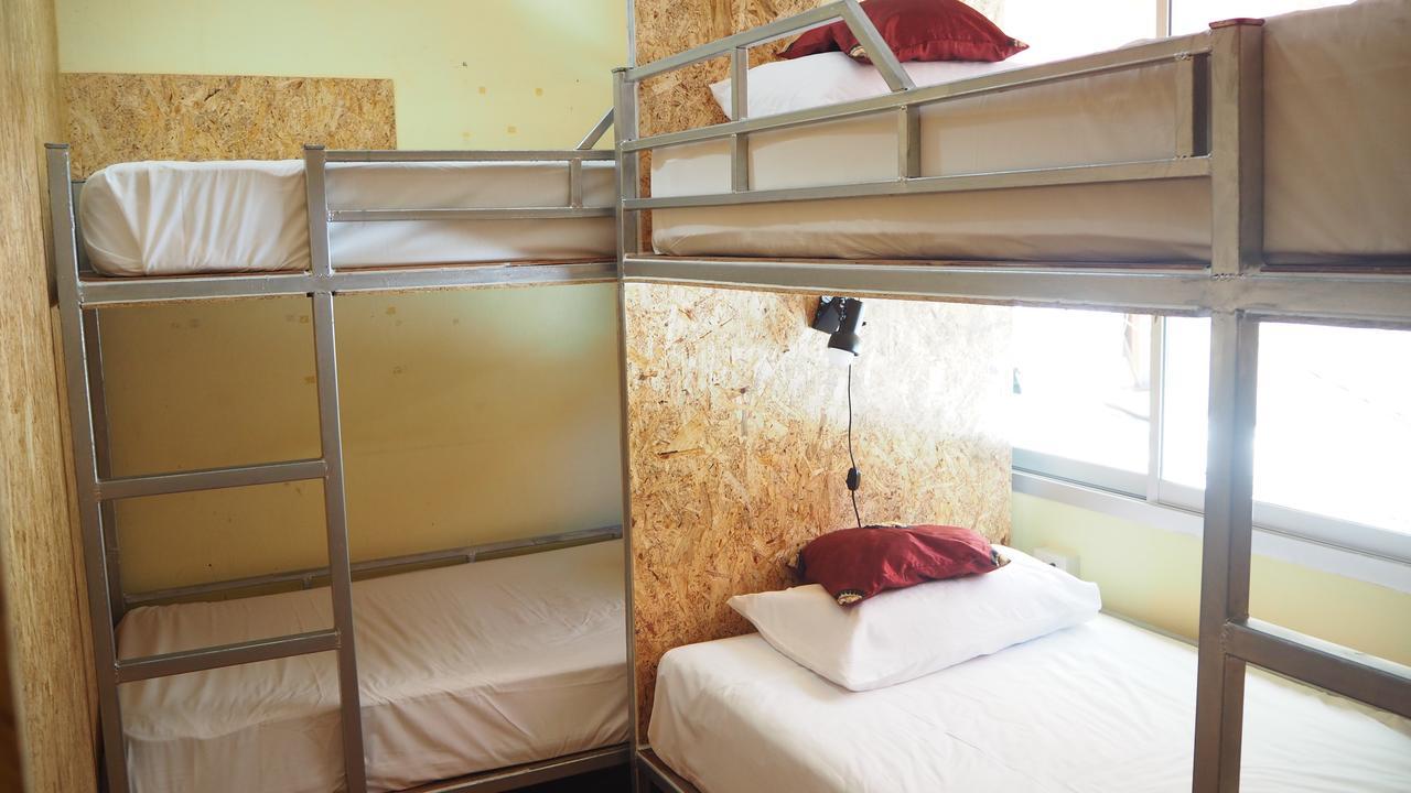 Chaokoh Phi Phi Hostel Bagian luar foto