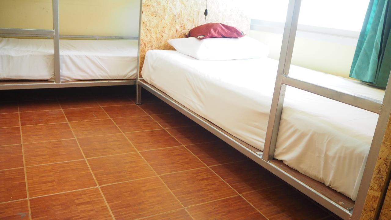 Chaokoh Phi Phi Hostel Bagian luar foto