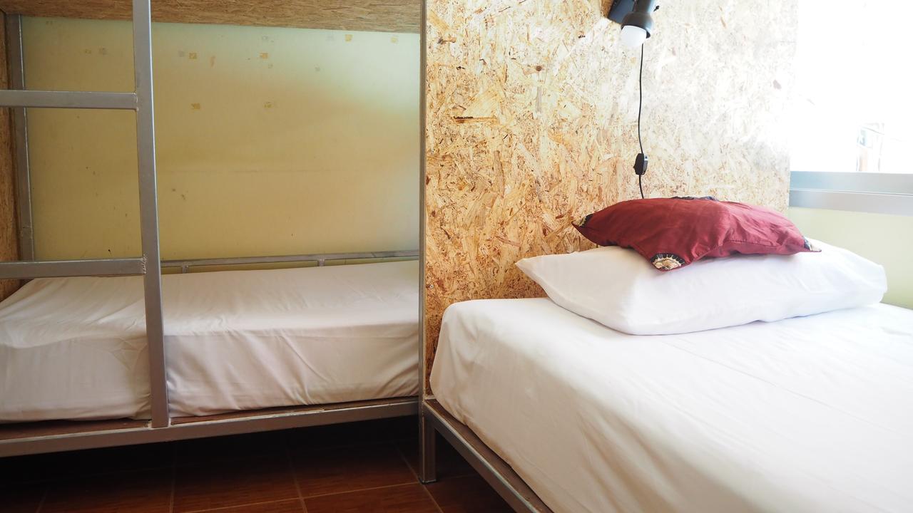 Chaokoh Phi Phi Hostel Bagian luar foto